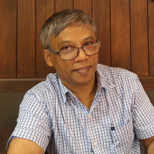Dr. Nimal Ratnayake